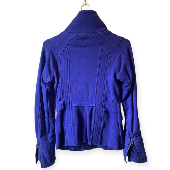 Blue/purple Lululemon sweater/jacket, size 6 - Picture 2 of 10
